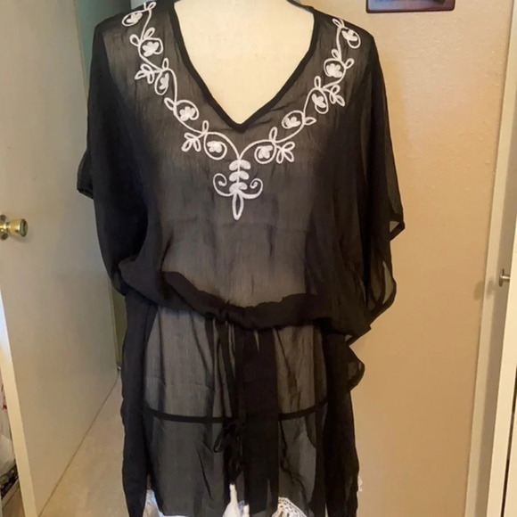 🌴🌴Swim coverup 🌴🌴 - Picture 1 of 5